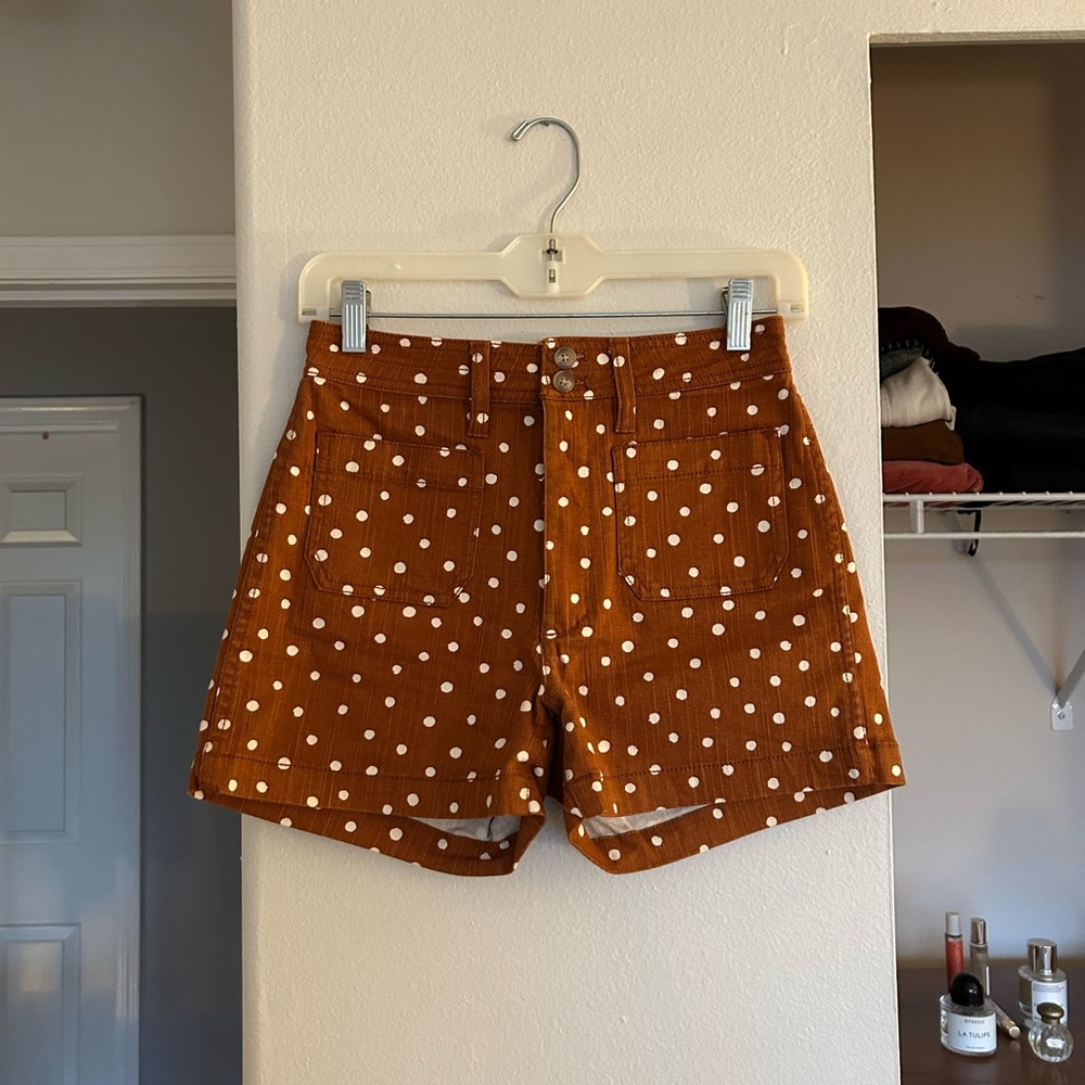 Madewell Emmett Patch Pocket Shorts in Inkspot Dots 24